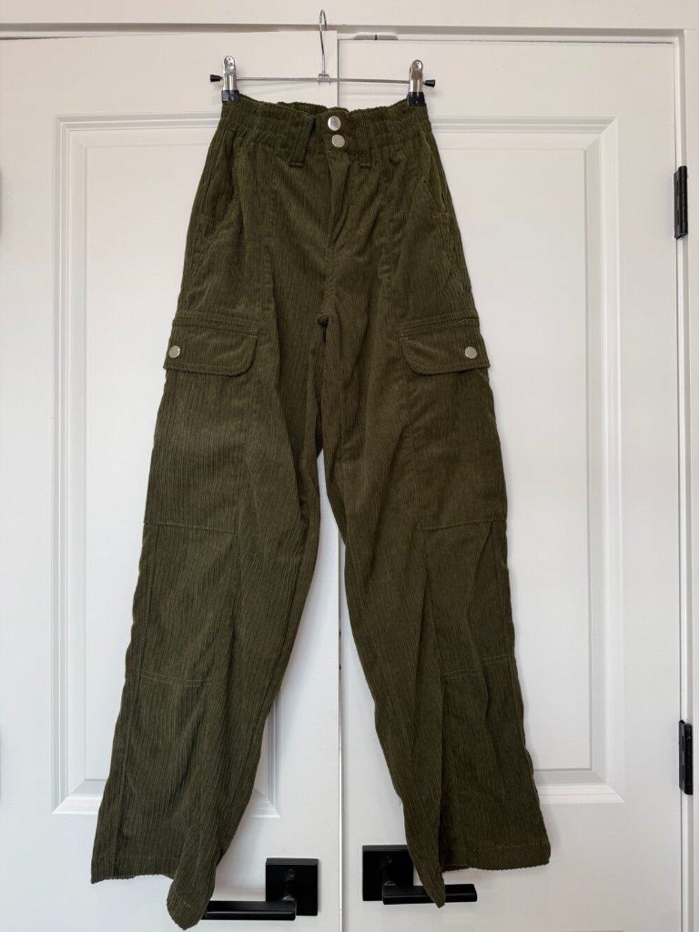 Forever 21 Olive Green Corduroy Cargo Pants XS